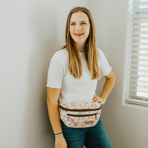 Waterproof Corgi Large Fanny Pack Crossbody Sling - Picture 5 of 11